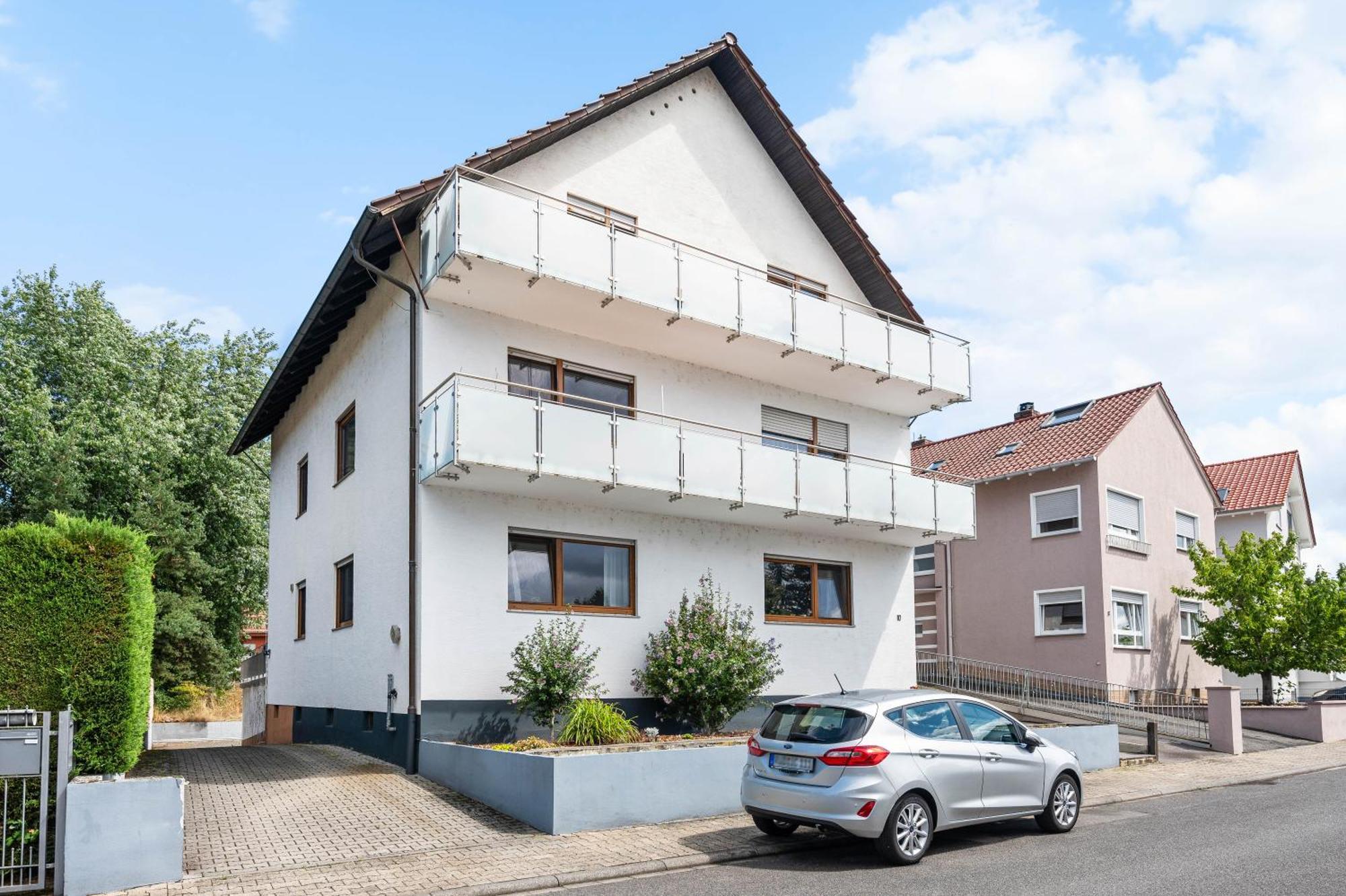 Apartment Ruhiges Und Zentrales In Huettenfeld *
